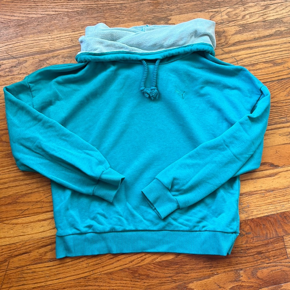 Puma Cowl Neck Green Sweatshirt Women’s Size Large